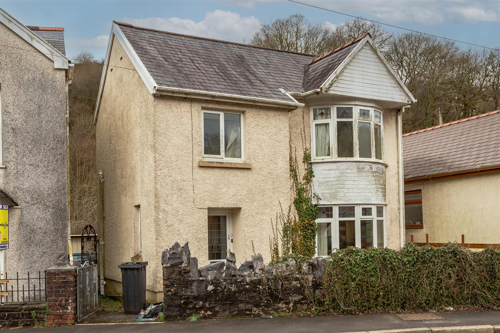 Heol Gwys, Upper Cwmtwrch, Swansea, SA9 2XH